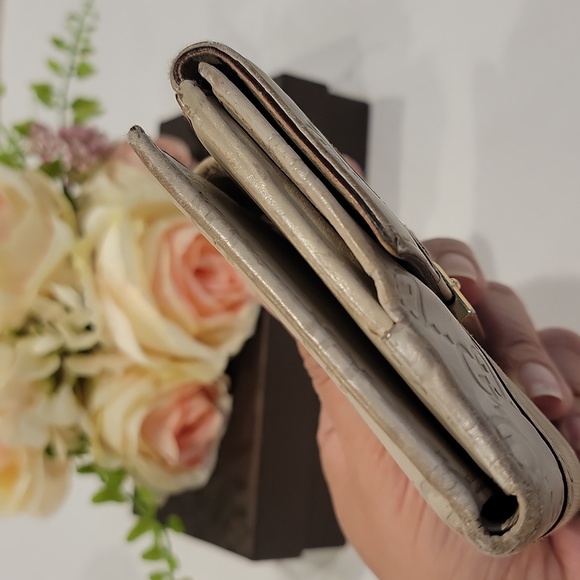 Authentic Gucci wallet - Picture 4 of 10